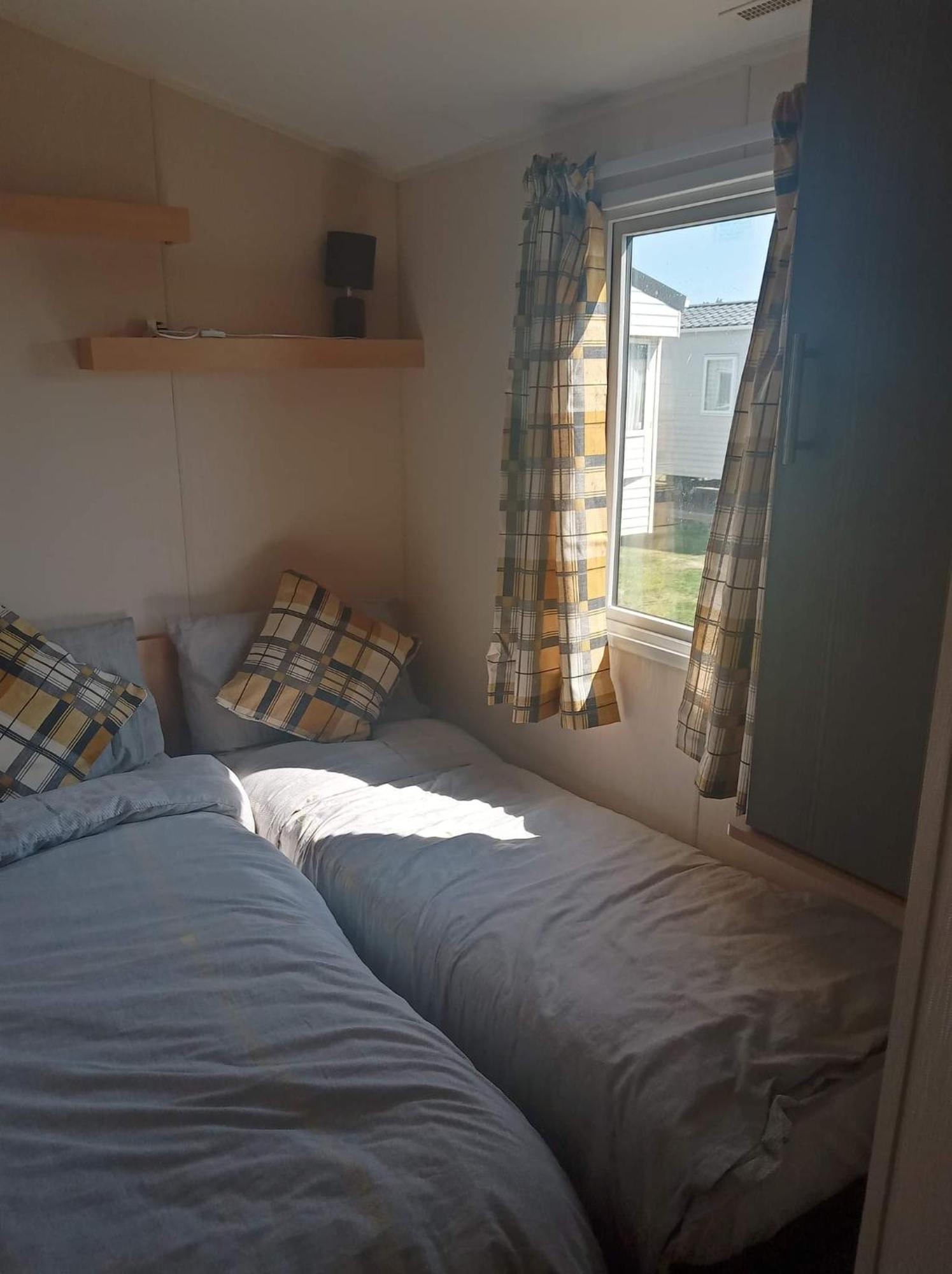 Caledonian Caravan Jaywick Sands Kültér fotó